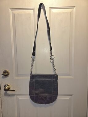 Soprano Black Leather Crossbody with Chain Strap